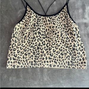 Cheetah crop top size Large super stretchy